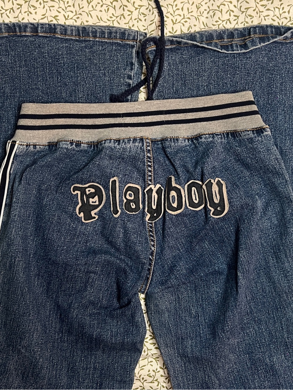 Playboy low waisted bootcut jeans with embroidered logo across the back - Picture 3 of 4